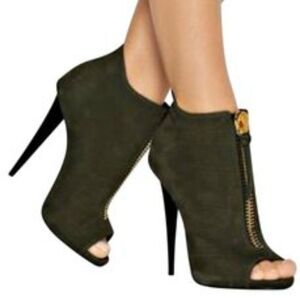 Giuseppe Zanotti Alien Zip Up Peep Toe Booties